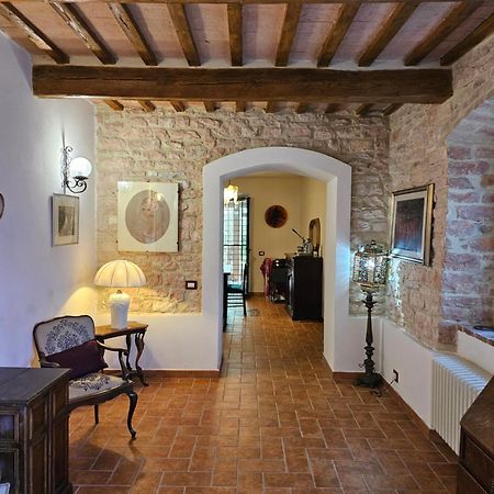 La Rosa Dei Venti - Country House Fossato di Vico المظهر الخارجي الصورة